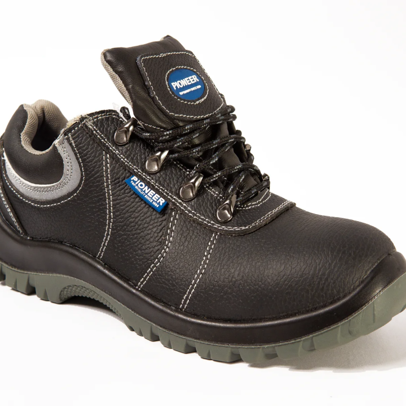 حذاء سيفتي بايونير